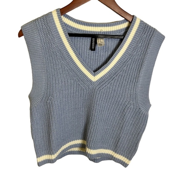 Divided by H&M | V-neck Sweater Vest | Baby Blue & White | Size XS - Picture 1 of 5